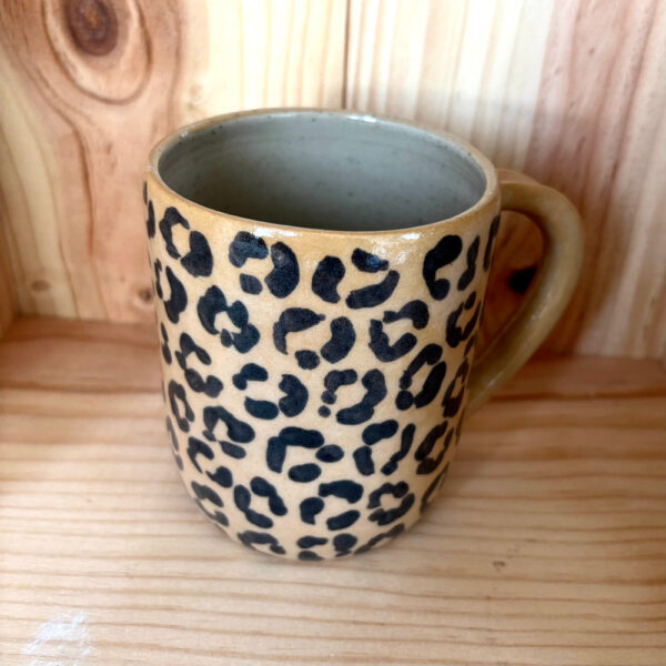 La Pause Argile : mug Léopard