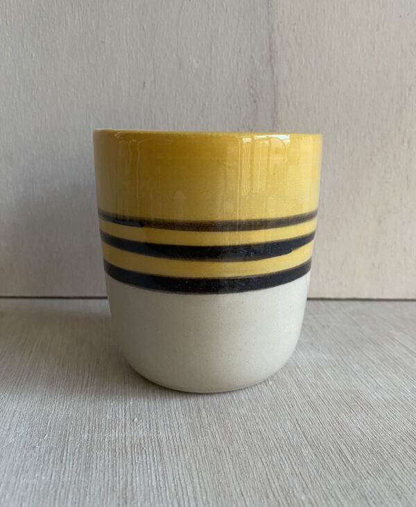 La Pause Argile : tasse Guêpe