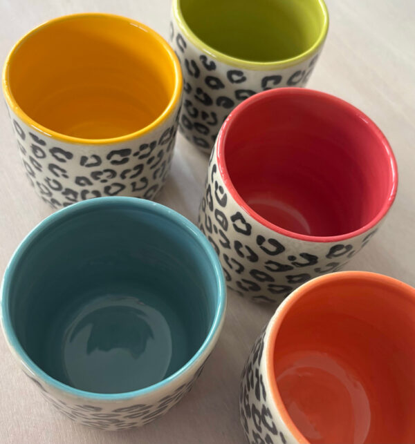 La Pause Argile : tasse Léopard
