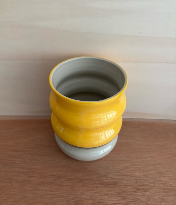 Pinte "Orlane" jaune soleil – Image 2